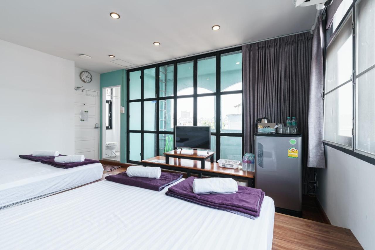 99 Hostel Khaosan 방콕 외부 사진